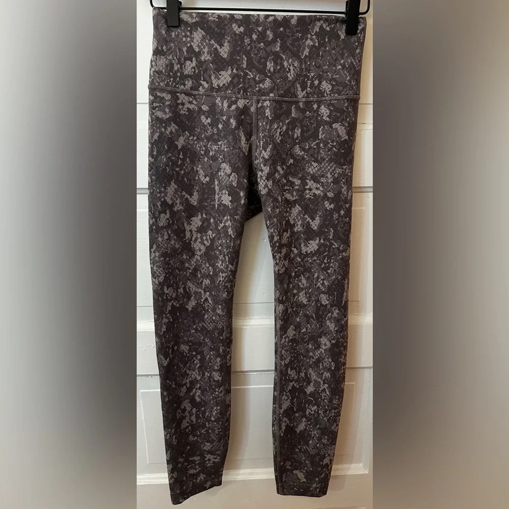Lululemon Wunder Train High-Rise Tight 25" Hideaway Camo Lunar Rock Multi Sz 6 - Picture 2 of 6